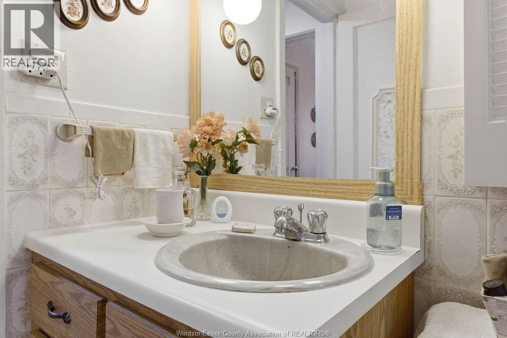 1764 Kildare Road, Windsor, Ontario  N8W 2W6 - Photo 14 - 26012253