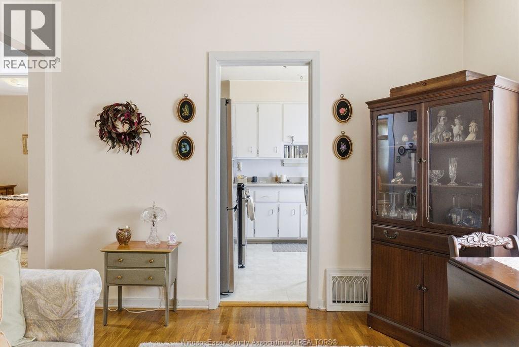 1764 Kildare Road, Windsor, Ontario  N8W 2W6 - Photo 5 - 26012253