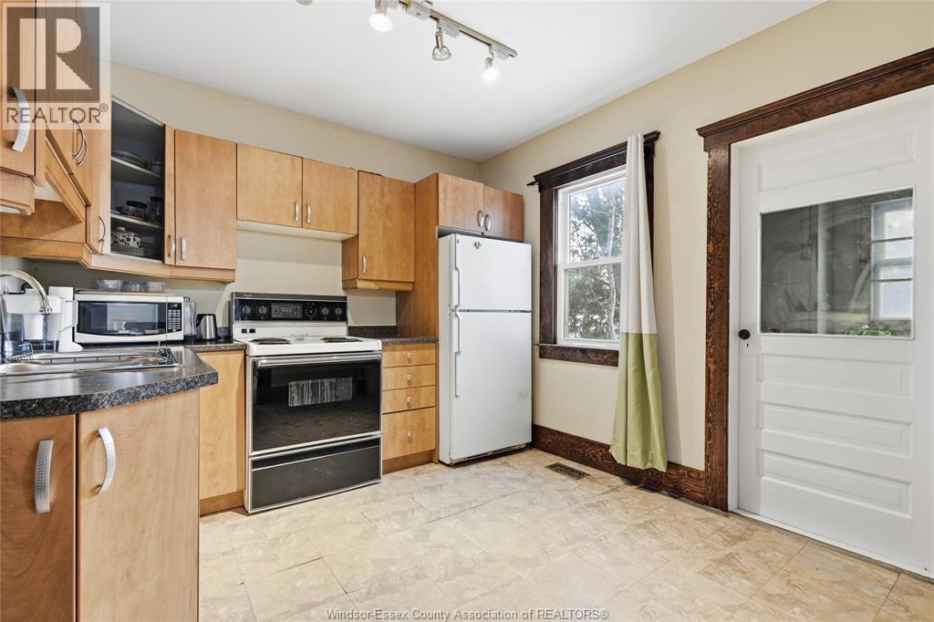 173 Cameron Avenue, Windsor, Ontario  N9B 1Y5 - Photo 14 - 26012278
