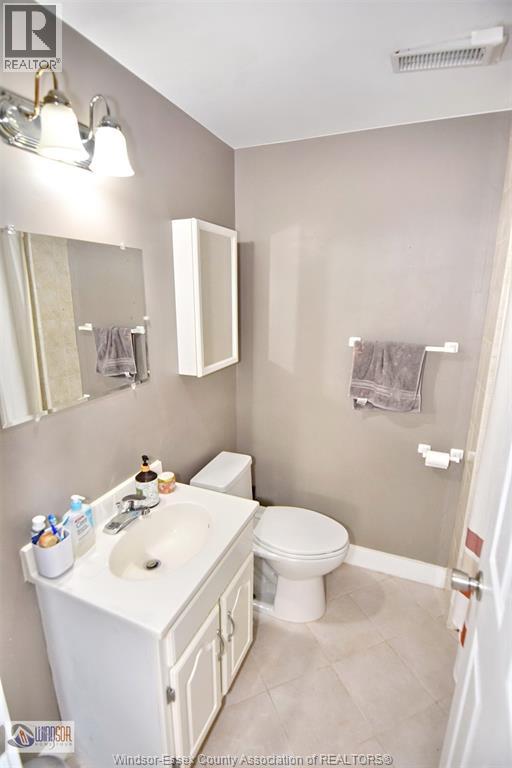 1003 Silverdale Unit# Lower Unit B, Windsor, Ontario  N9G 2R8 - Photo 16 - 26012288