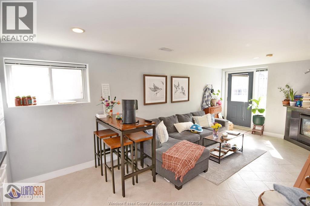 1003 Silverdale Unit# Lower Unit B, Windsor, Ontario  N9G 2R8 - Photo 18 - 26012288