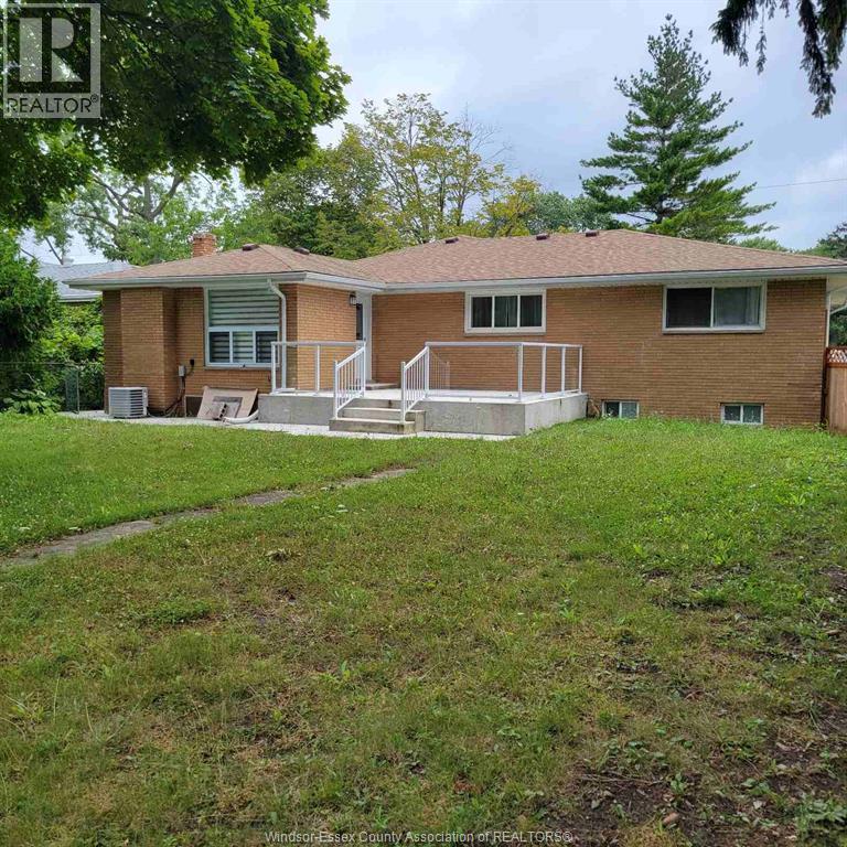 2571 Jos St Louis Avenue, Windsor, Ontario  N8T 2M4 - Photo 18 - 26012295