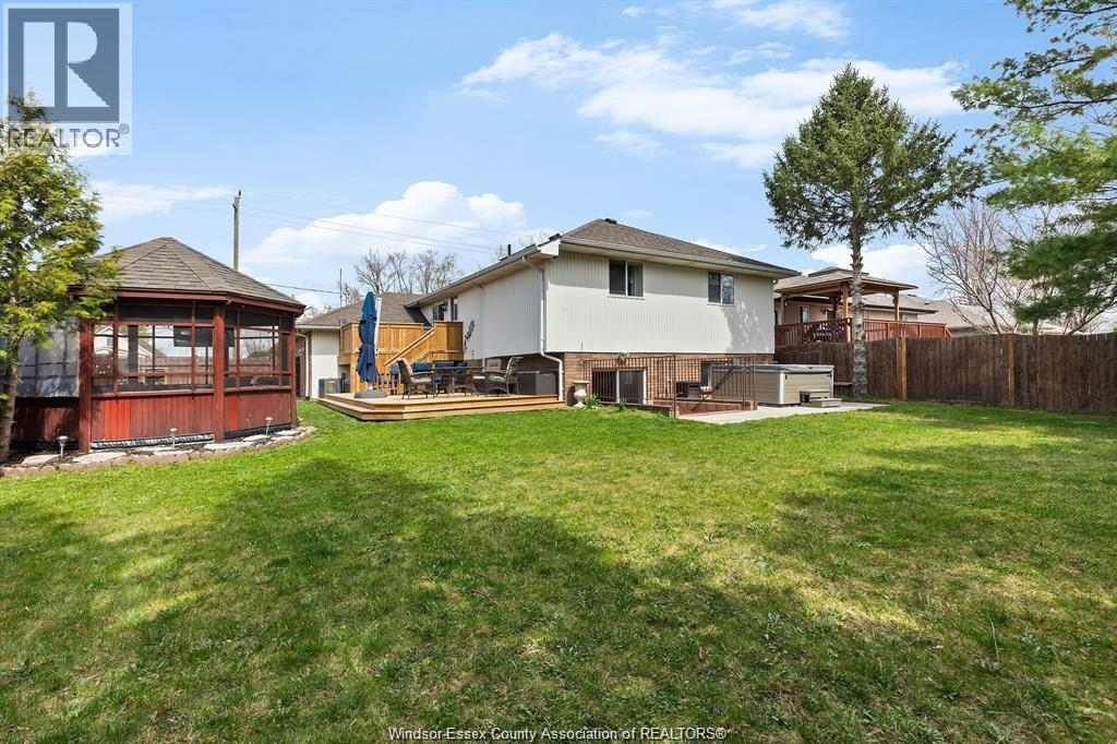 330 Reaume Road, Lasalle, Ontario  N9J 1B1 - Photo 27 - 26012324