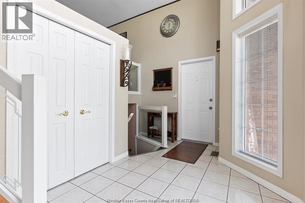 330 Reaume Road, Lasalle, Ontario  N9J 1B1 - Photo 4 - 26012324