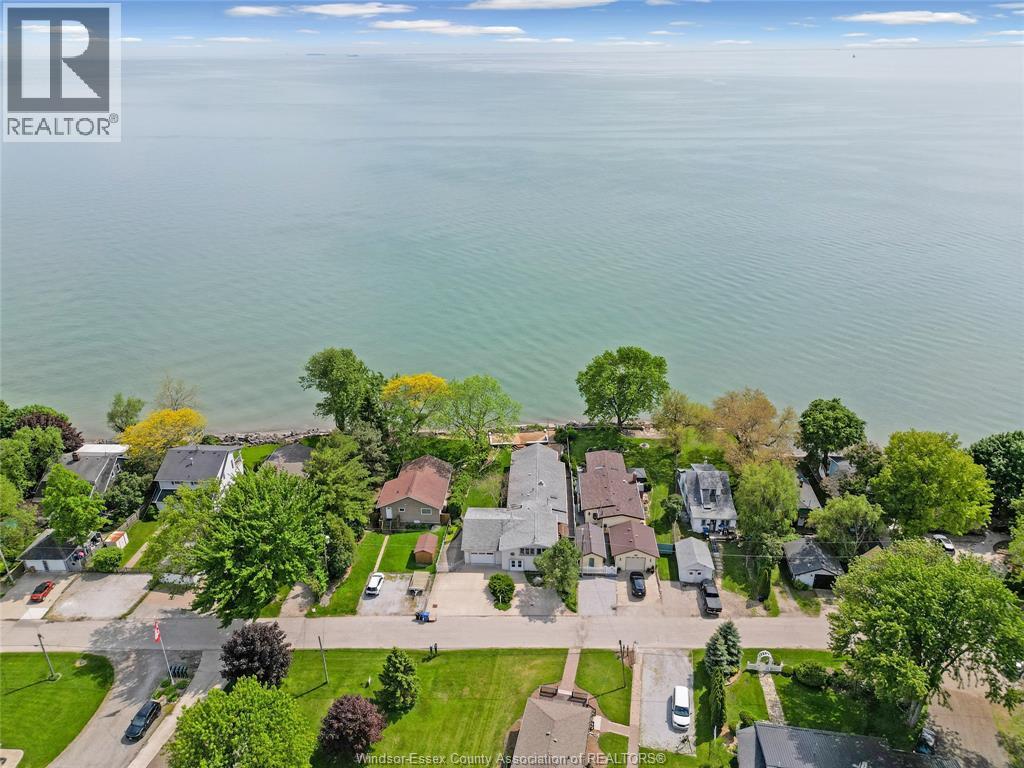 91 Willow Beach, Amherstburg, Ontario  N9V 2Y8 - Photo 2 - 26012418