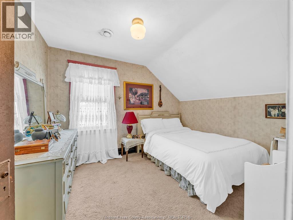 1221 Erie, Windsor, Ontario  N9A 3Z6 - Photo 17 - 26012445