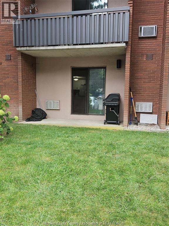 925 GRAND AVENUE West Unit# 108, Chatham, Ontario