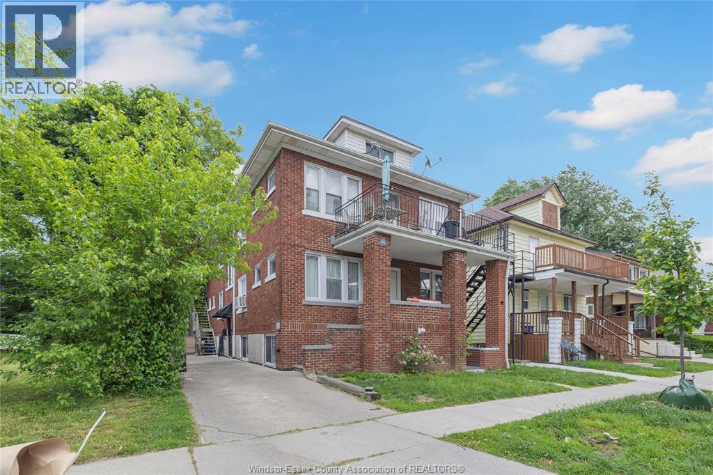 826 Jos Janisse Avenue, Windsor, Ontario  N8Y 3A8 - Photo 2 - 26012259