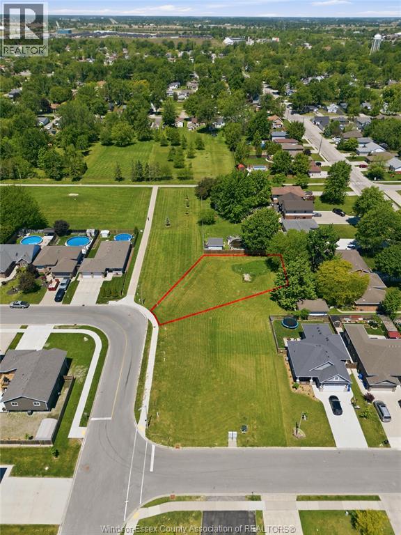 199 Brien West, Essex, Ontario  N8M 3G3 - Photo 3 - 26012519