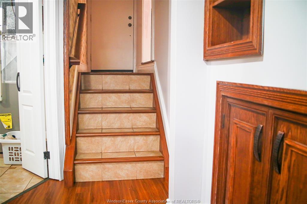 2709 Clemenceau, Windsor, Ontario  N8T 2P9 - Photo 8 - 26012520