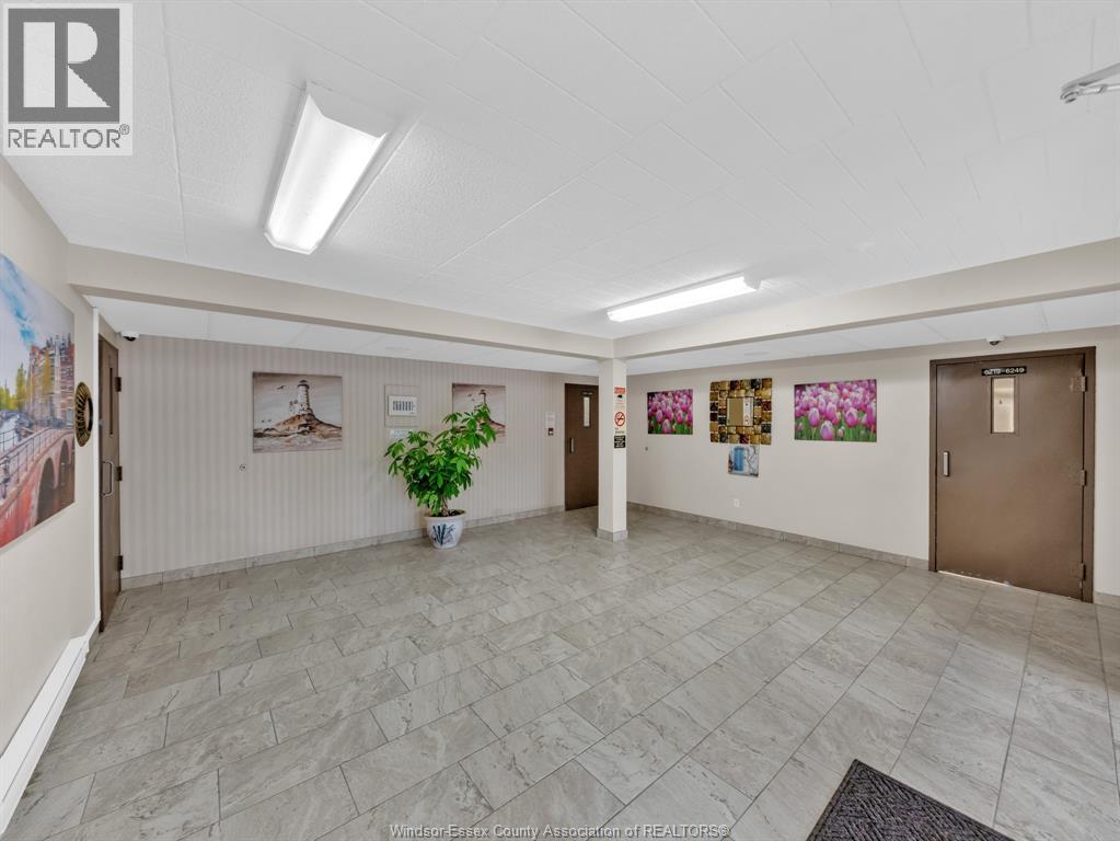 6211 Thornberry Crescent Unit# 250, Windsor, Ontario  N8T 3A5 - Photo 5 - 26012536