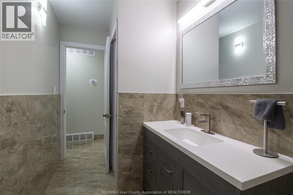 57 Windwood Drive, Leamington, Ontario  N8H 4M8 - Photo 11 - 26012318