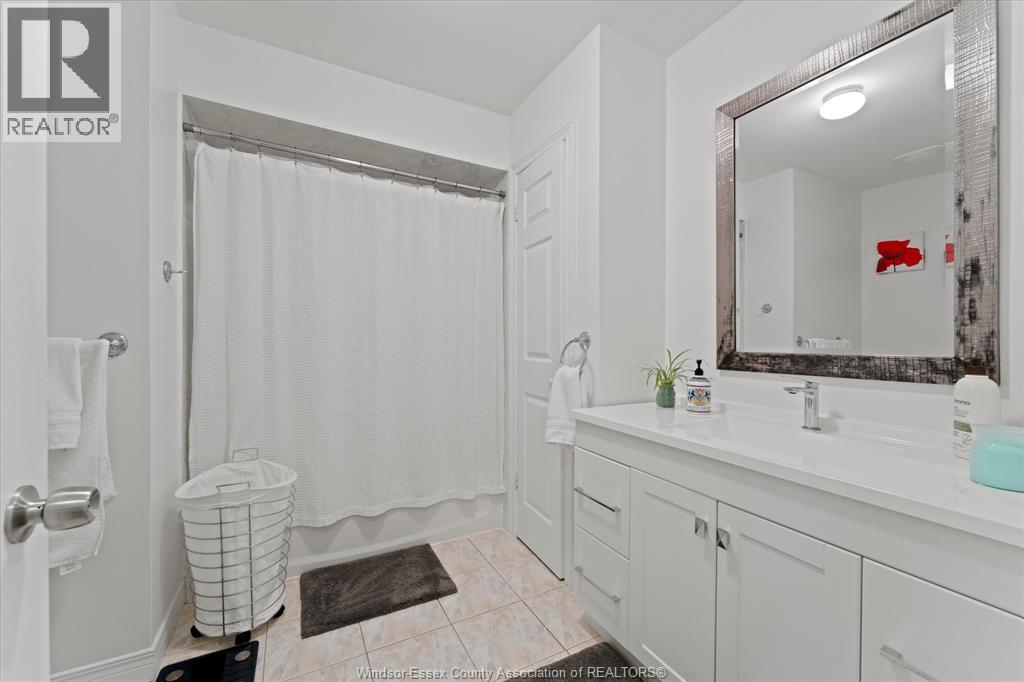 1082 Monarch Meadows, Lakeshore, Ontario  N0R 1A0 - Photo 21 - 26012630