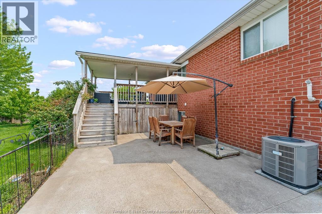 1082 Monarch Meadows, Lakeshore, Ontario  N0R 1A0 - Photo 34 - 26012630