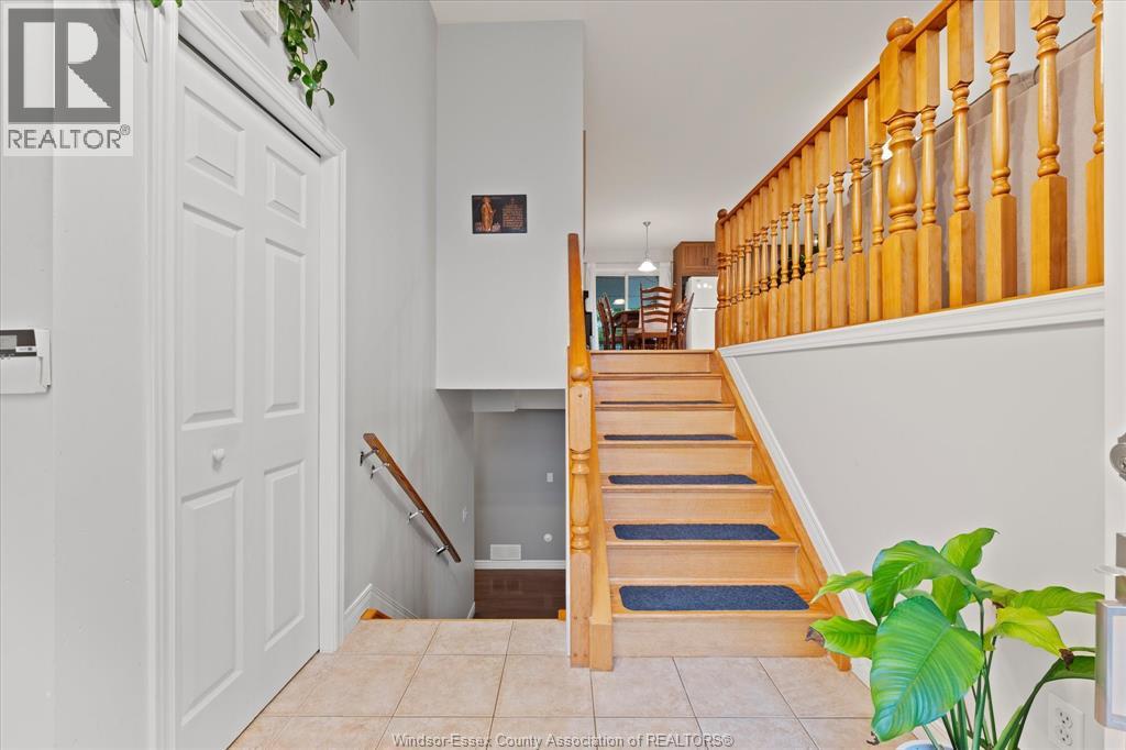 1082 Monarch Meadows, Lakeshore, Ontario  N0R 1A0 - Photo 6 - 26012630