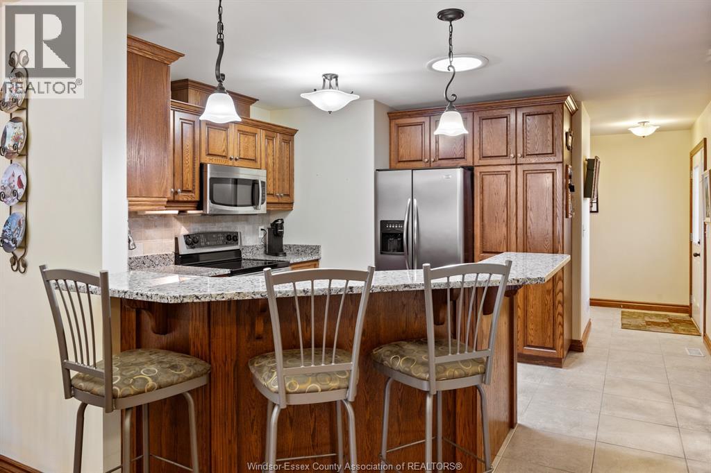338 Cooper Crescent, Belle River, Ontario  N0R 1A0 - Photo 4 - 26012636