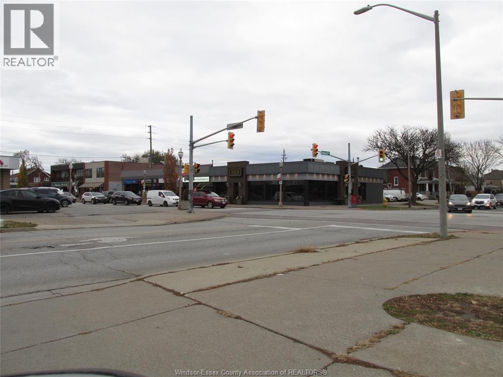 521 Erie East, Windsor, Ontario  N9A 3X8 - Photo 14 - 26012614