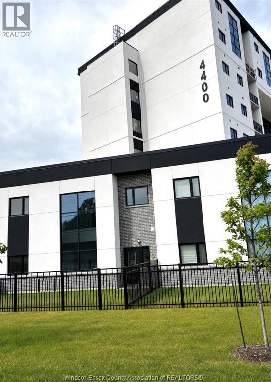 4400 LAURIER PARKWAY Unit# 207, LaSalle, Ontario