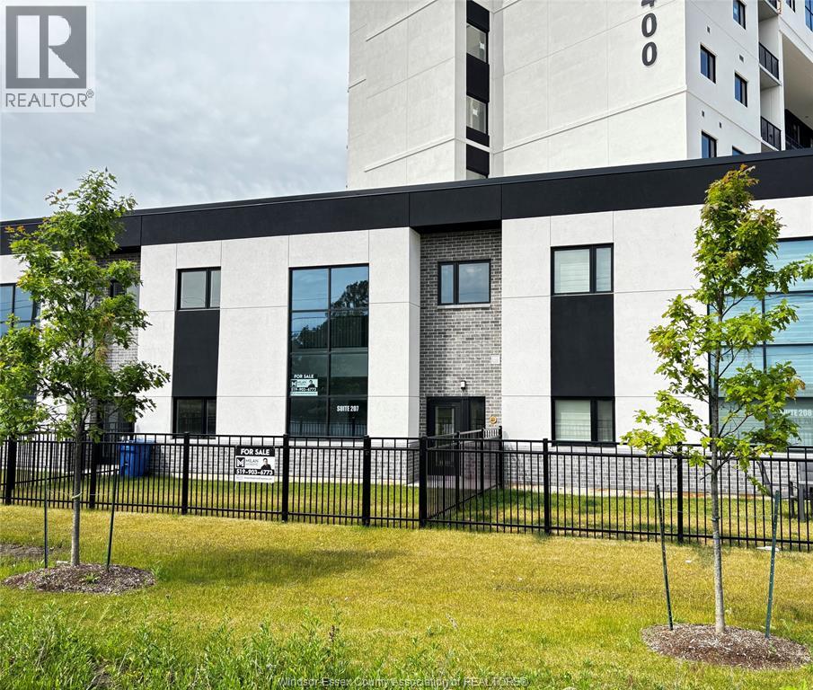4400 Laurier Parkway Unit# 207, Lasalle, Ontario  N9H 0R1 - Photo 3 - 26012686