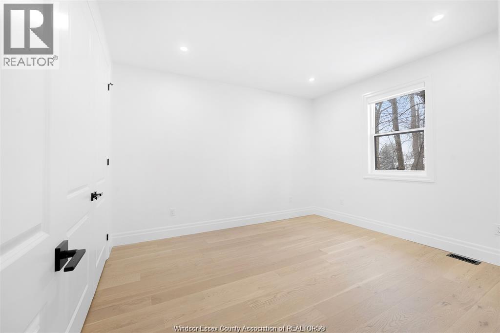 3851 Ronald Avenue, Windsor, Ontario  N9G 1N2 - Photo 23 - 26012693