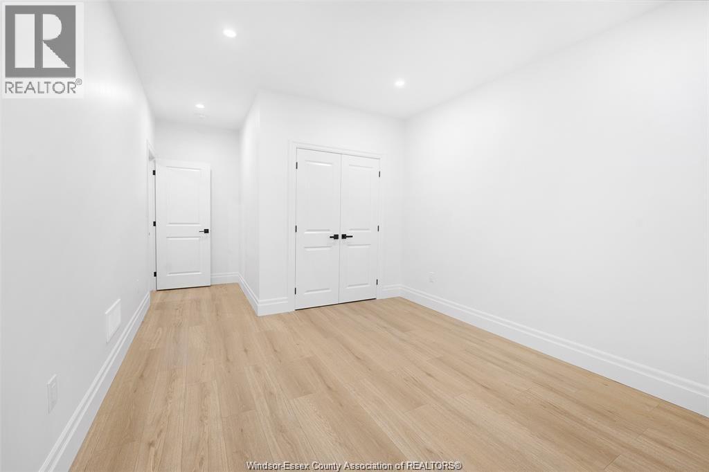 3851 Ronald Avenue, Windsor, Ontario  N9G 1N2 - Photo 28 - 26012693