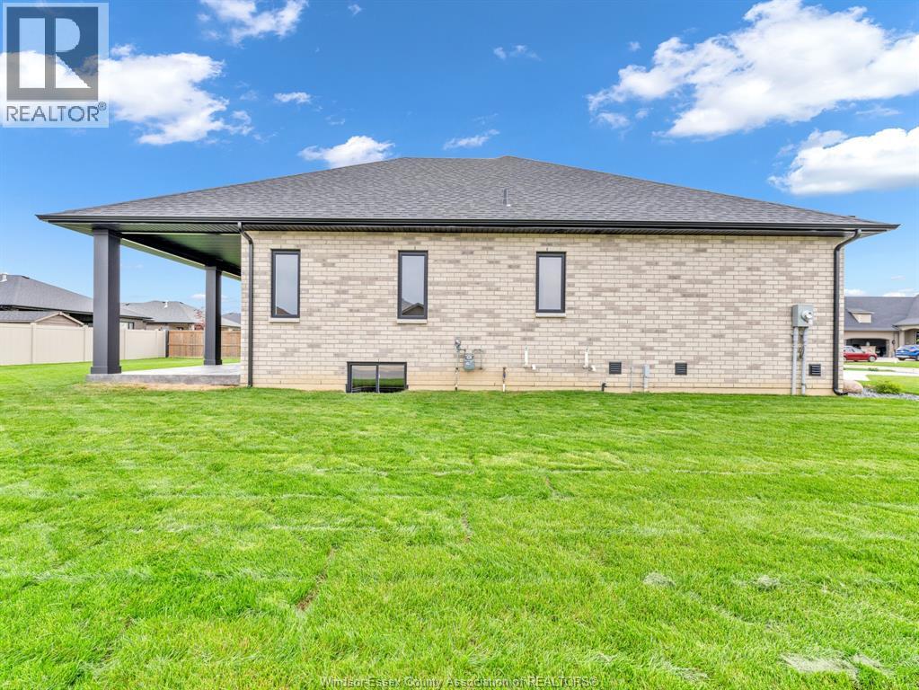 61 Hilton Court, Amherstburg, Ontario  N9V 4B6 - Photo 34 - 26012658