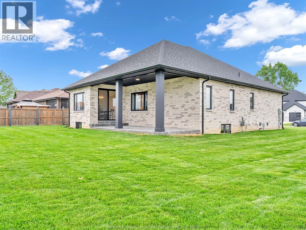 61 Hilton Court, Amherstburg, Ontario  N9V 4B6 - Photo 35 - 26012658