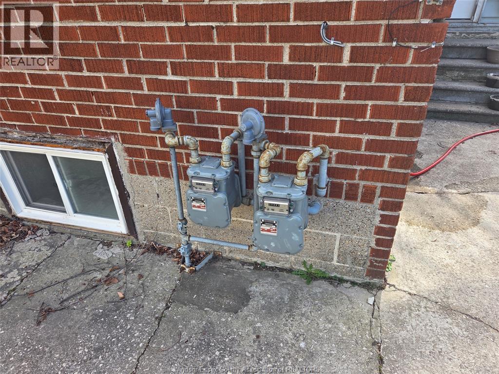 3531 Peter Street, Windsor, Ontario  N9C 1J6 - Photo 4 - 26012637