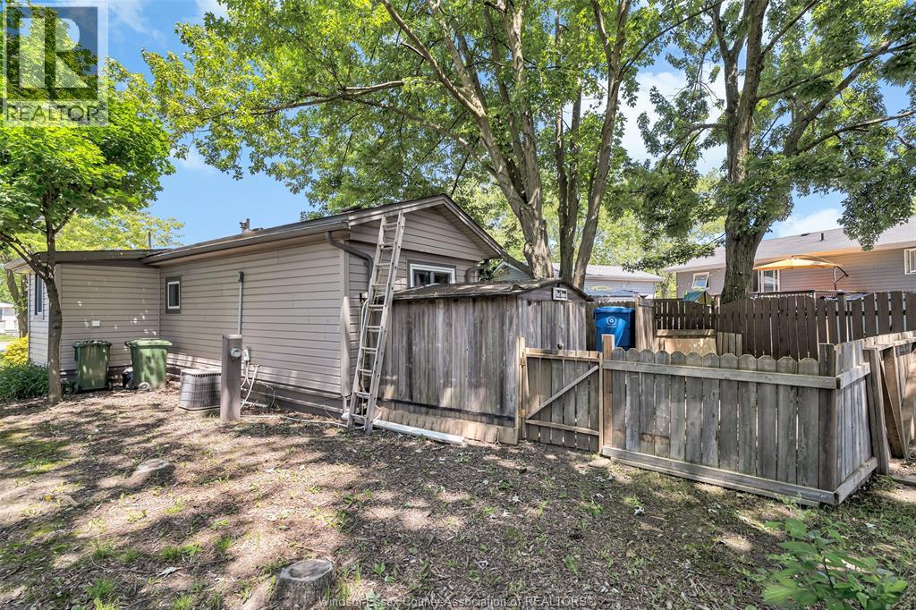 1 Viscount Parkway, Essex, Ontario  N8M 1Y8 - Photo 28 - 26012737