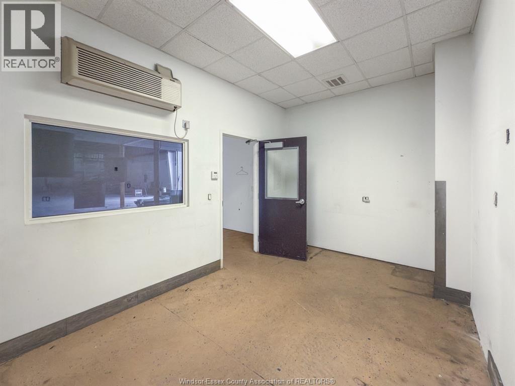 5205 8th Concession Road Unit# A, B, Tecumseh, Ontario  N0R 1K0 - Photo 39 - 26012741