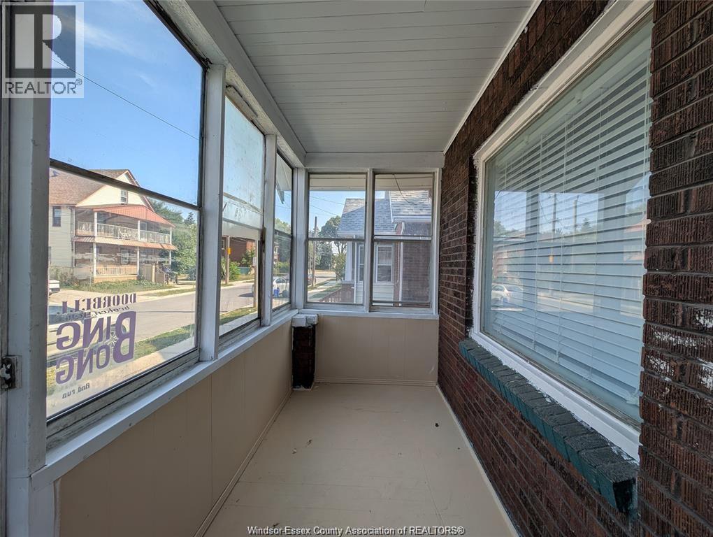 1781 Rooney Street, Windsor, Ontario  N9B 1L3 - Photo 3 - 26012801