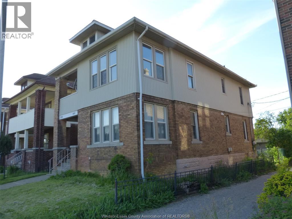 1140 Giles Boulevard East, Windsor, Ontario  N9A 4G4 - Photo 2 - 26012319