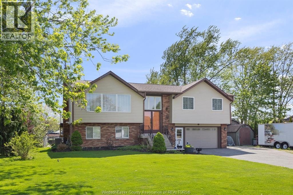 19079 Blue Water Avenue, Lakeshore, Ontario  N0P 2L0 - Photo 2 - 26012868