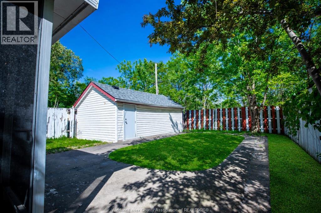 3615 Bloomfield Road, Windsor, Ontario  N9C 1S1 - Photo 15 - 26012596
