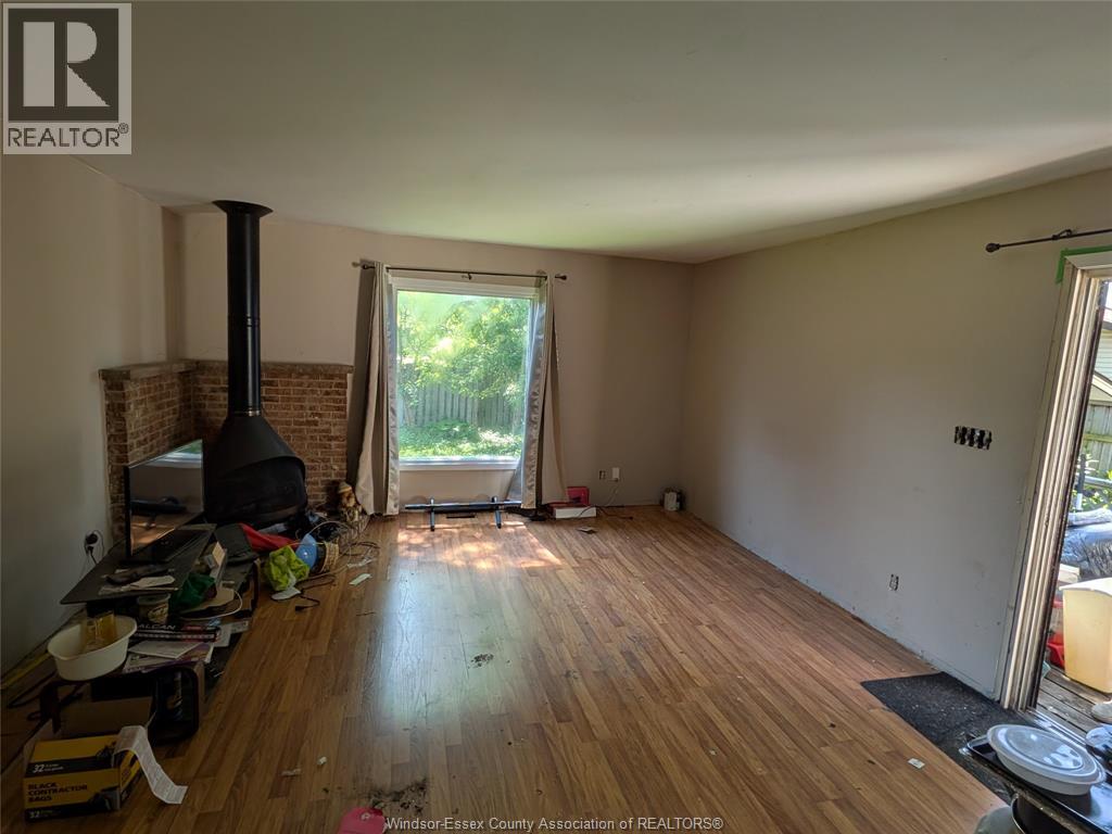 3671 Mulford Court, Windsor, Ontario  N9C 1W8 - Photo 3 - 26012884