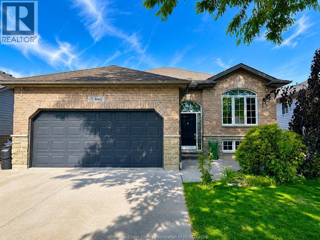 4665 Fontana Avenue, Windsor, Ontario  N9G 3E1 - Photo 1 - 26012923