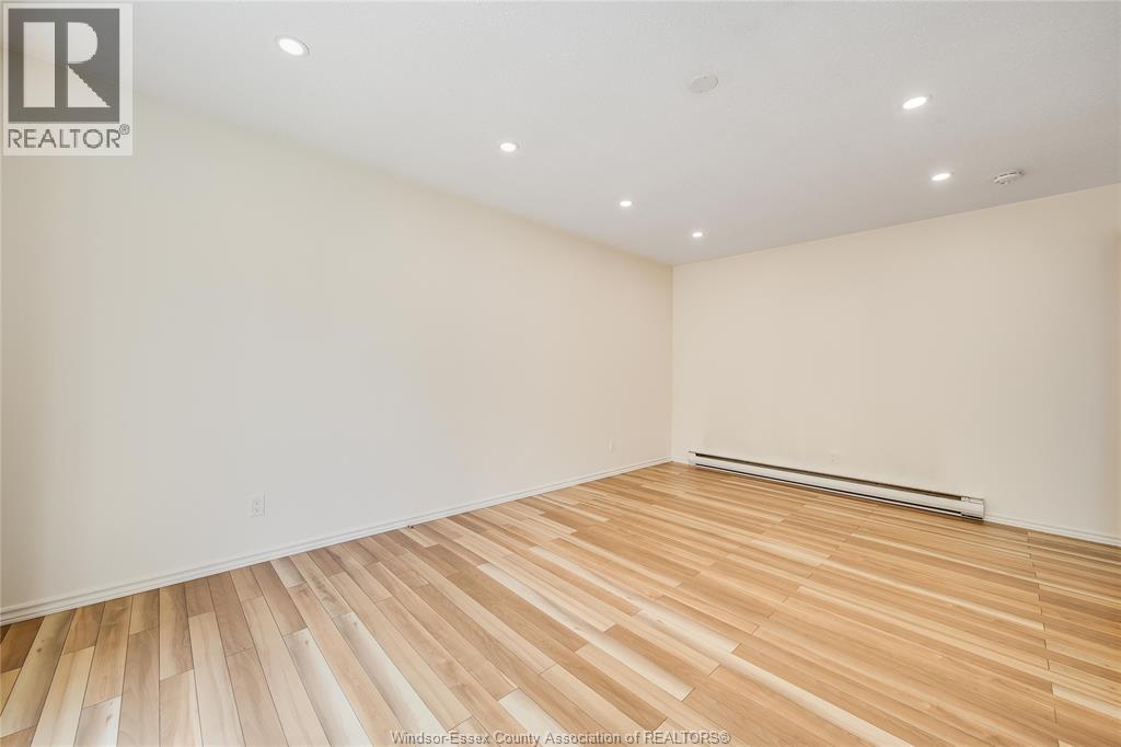 1229 Arncliffe, Windsor, Ontario   - Photo 18 - 26012378