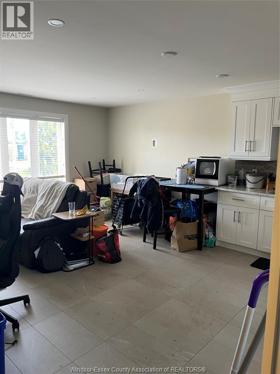3002 Church Unit# 2, Windsor, Ontario  N9E 1T8 - Photo 3 - 26012945