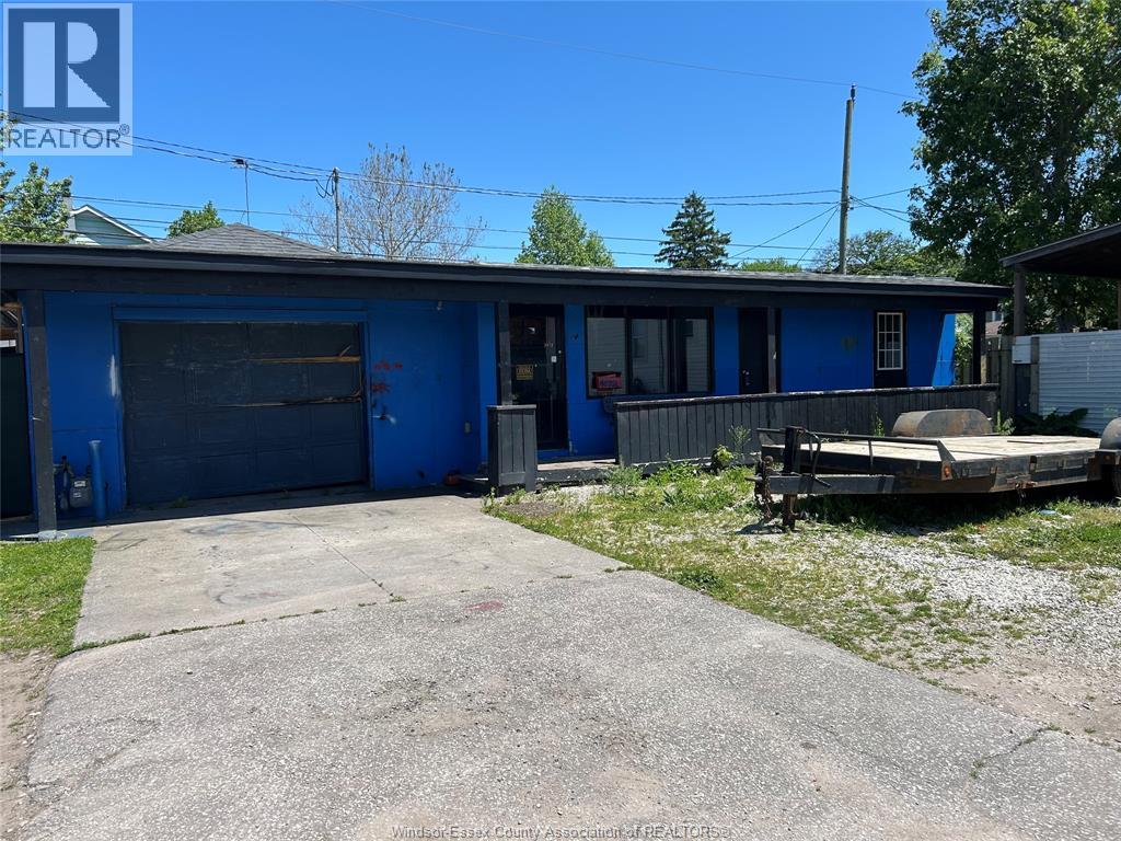 1672 Drouillard, Windsor, Ontario  N8Y 2S3 - Photo 3 - 26012940