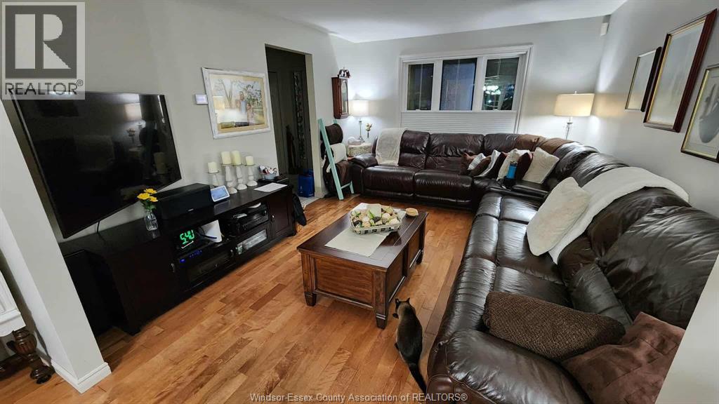 12033 St Thomas, Tecumseh, Ontario  N8N 3V6 - Photo 10 - 26012831