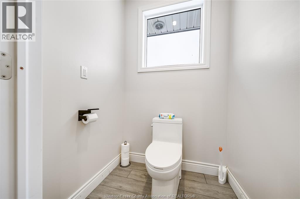 856 Talbot, Lakeshore, Ontario  N0R 1K0 - Photo 38 - 26012558