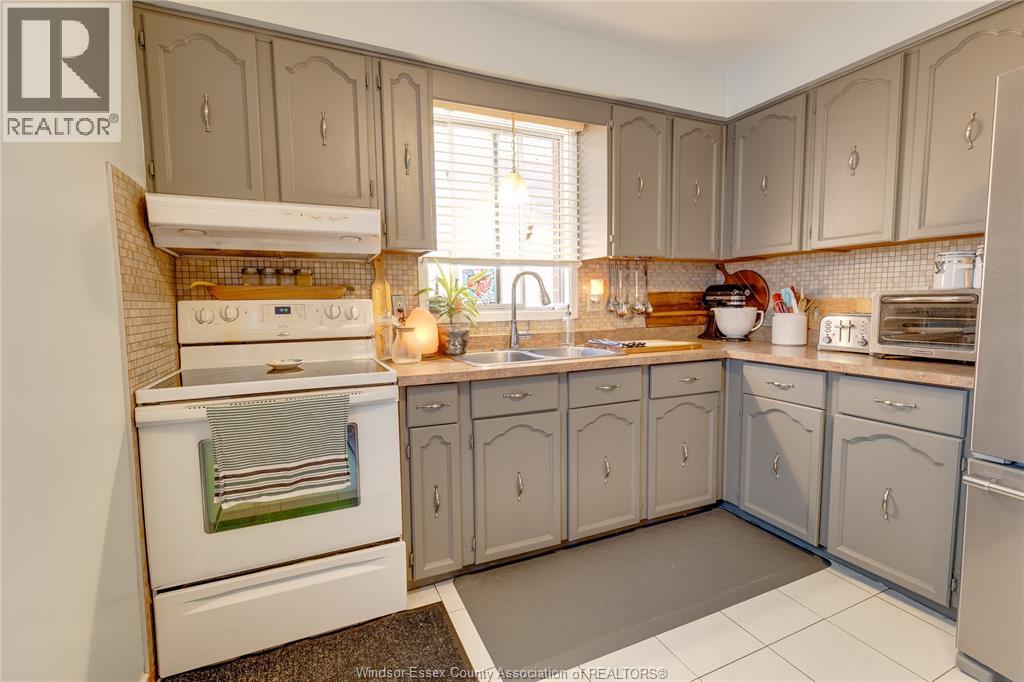 2841 Garvey Crescent, Windsor, Ontario  N8W 4W7 - Photo 15 - 26012950