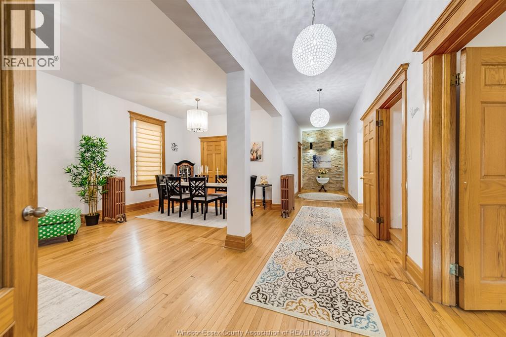 961 Ouellette Avenue, Windsor, Ontario  N9A 4J5 - Photo 7 - 26012863