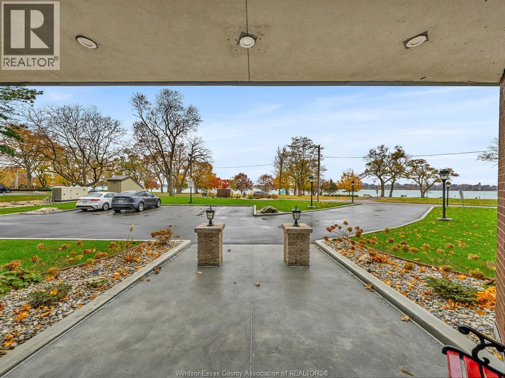 109 Robson Road Unit# 201, Leamington, Ontario  N8H 3V4 - Photo 4 - 26012978