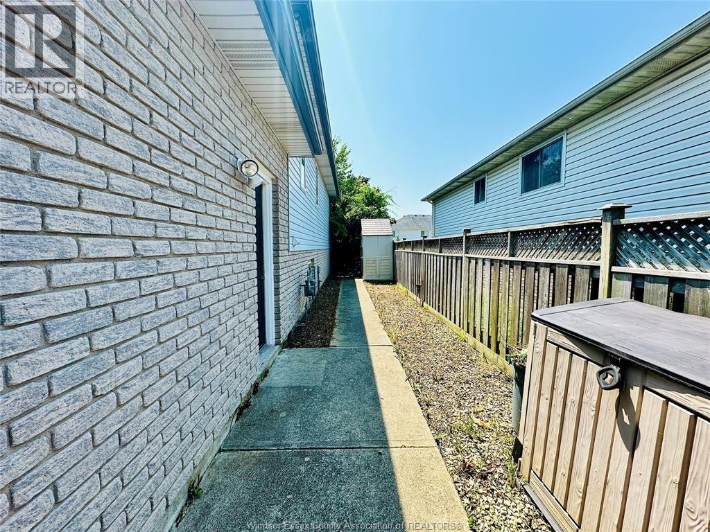1655 Birchwood Crescent, Lakeshore, Ontario  N8L 1E3 - Photo 37 - 26012960