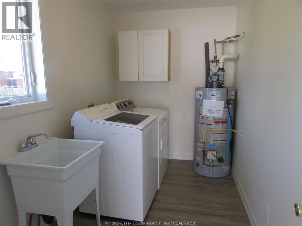 89 Oak Street East, Leamington, Ontario  N8H 2C7 - Photo 10 - 26012998