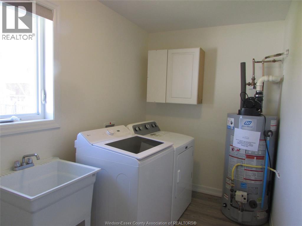 89 Oak Street East, Leamington, Ontario  N8H 2C7 - Photo 9 - 26012998
