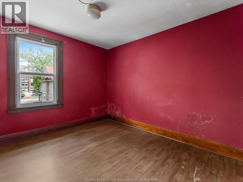 1046-1048 Pelissier, Windsor, Ontario  N9A 4L7 - Photo 24 - 26013020