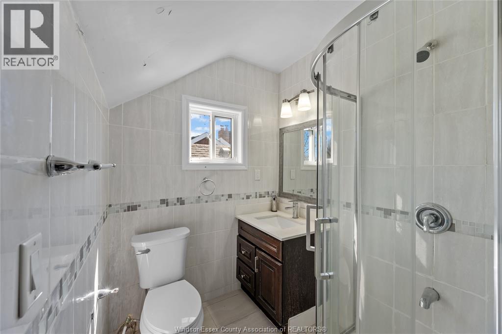 1156 Elm Unit# Upper, Windsor, Ontario  N9A 5H9 - Photo 5 - 26012896