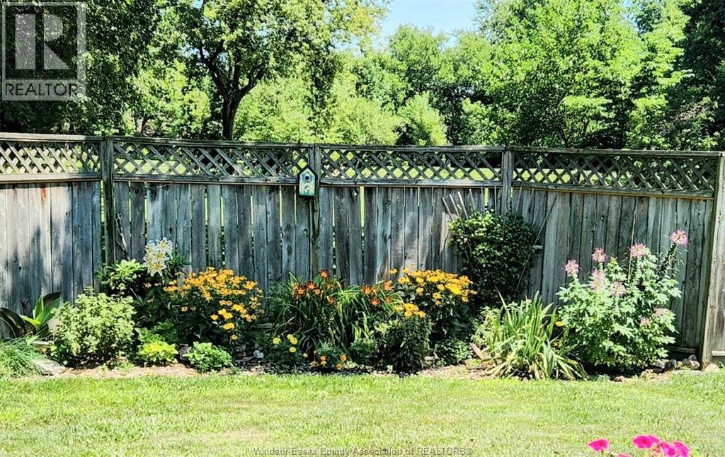 885 Front Road North, Amherstburg, Ontario  N9V 2V6 - Photo 22 - 26013007